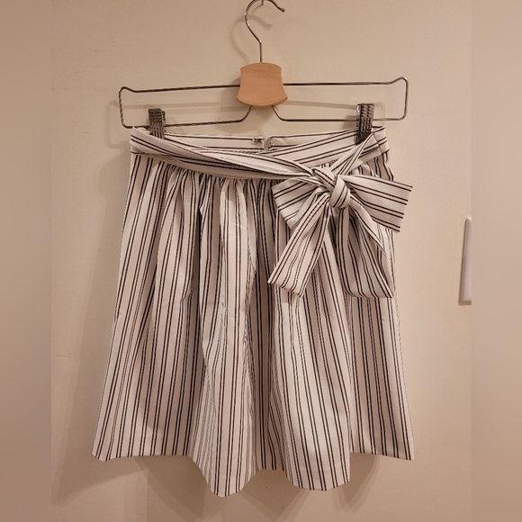 NWOT Naf Naf skirt XS - Picture 2 of 5